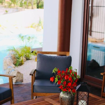 Neue Villa Tropic Paradise Willemstad Exterior photo