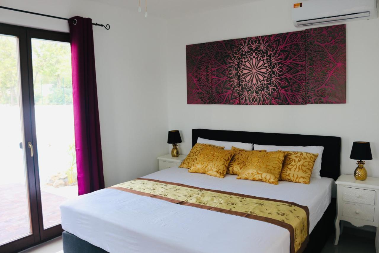 Neue Villa Tropic Paradise Willemstad Exterior photo