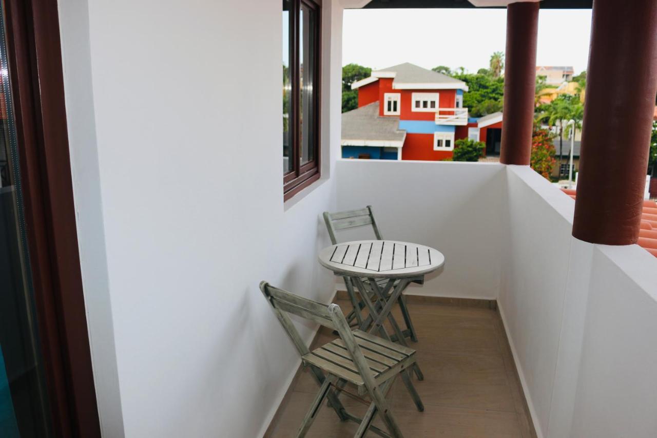 Neue Villa Tropic Paradise Willemstad Exterior photo