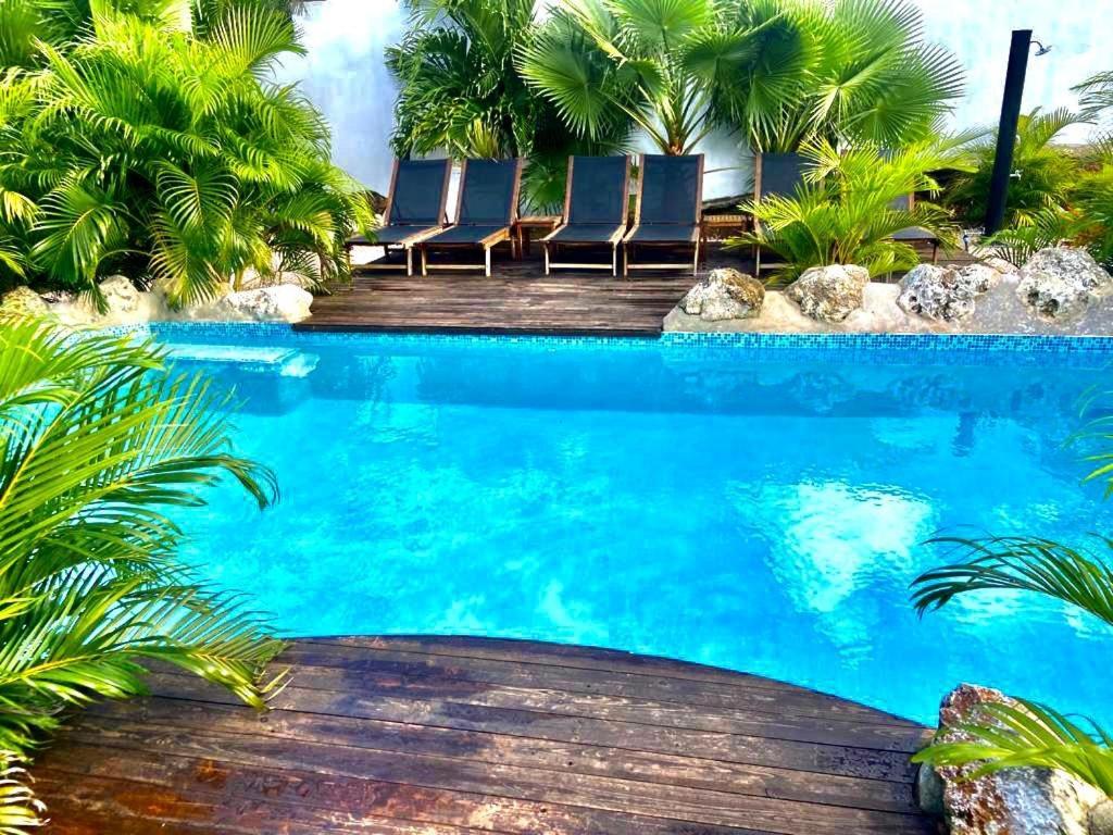 Neue Villa Tropic Paradise Willemstad Exterior photo
