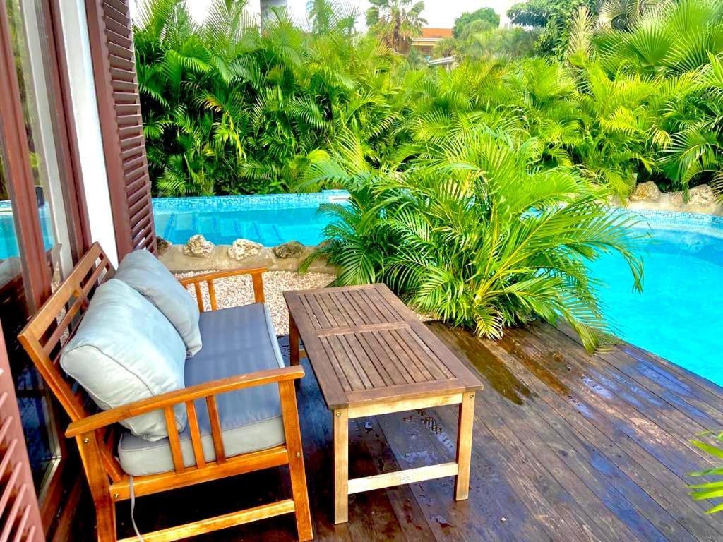 Neue Villa Tropic Paradise Willemstad Exterior photo